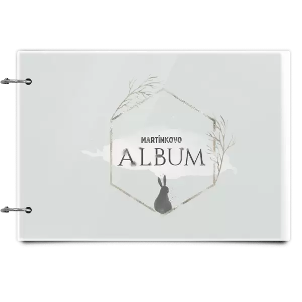 Plexi album se sponami Zajíc ve zlatém šestiúhelníku se jménem